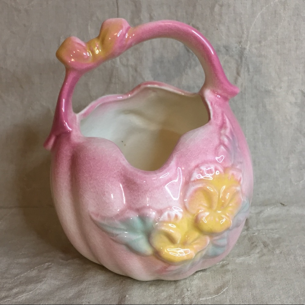 Vintage Hull Pottery Pink Sunglow Basket Butterfly And Flower Design